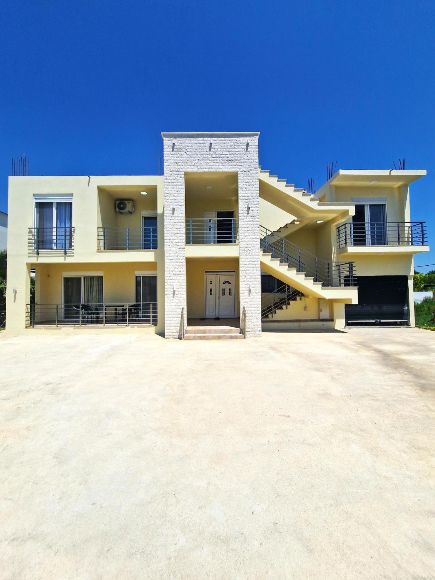 Ivana Apartments Ulcinj Exterior photo